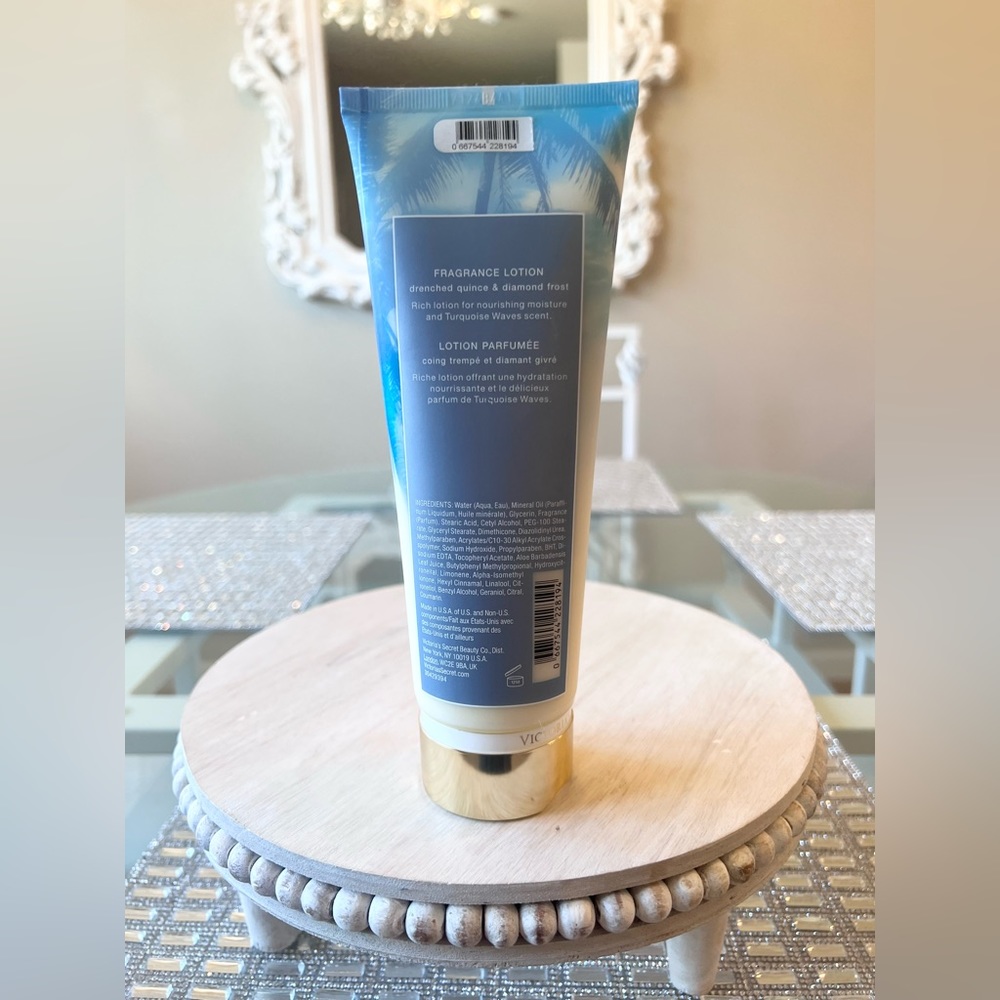 💗 TURQUOISE WAVES Fragrance Lotion Victoria’s Secret 8 oz - Picture 3 of 3